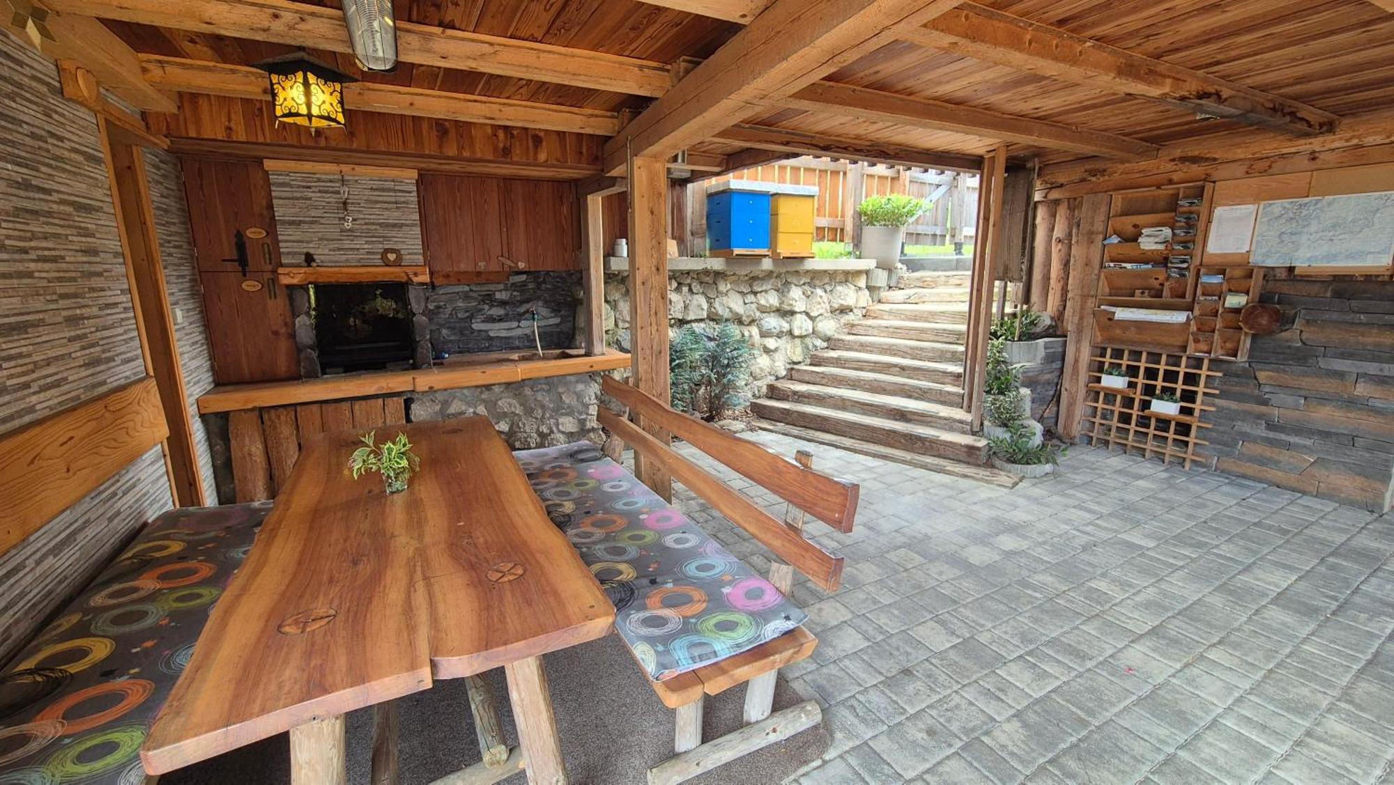 Apartments Cebelica Бохин Екстериор снимка