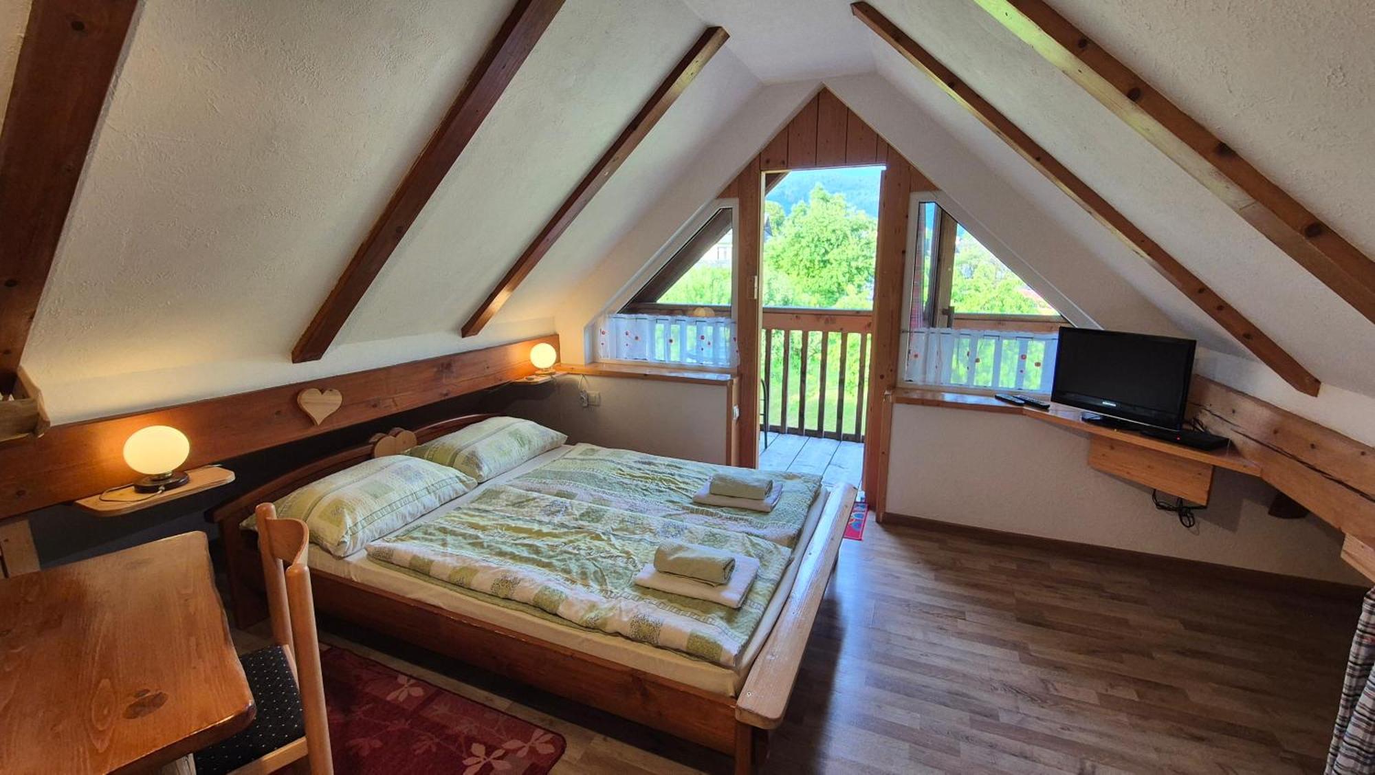 Apartments Cebelica Бохин Екстериор снимка